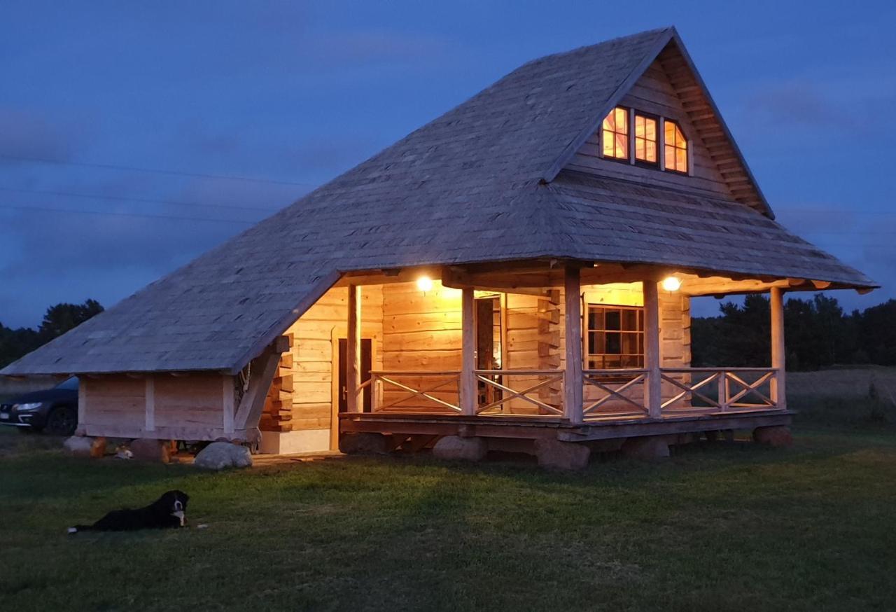 Lacu Namins/Bear House Liepāja Exterior foto